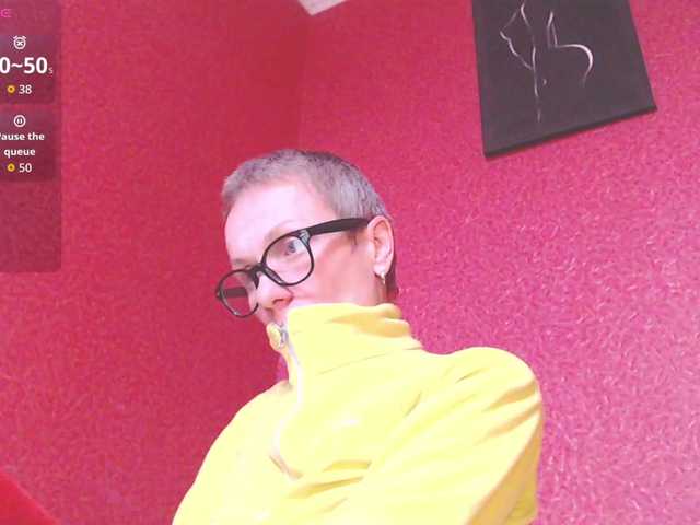 ToryXCristal's BongaCams show and profile