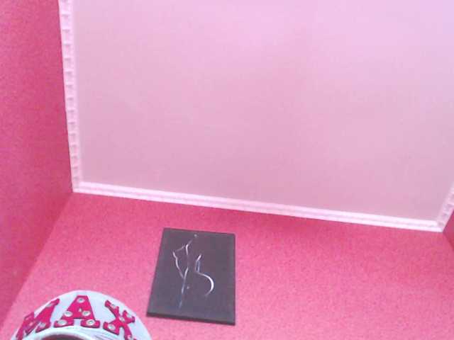 ToryXCristal's BongaCams show and profile