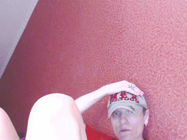 ToryXCristal's BongaCams show and profile