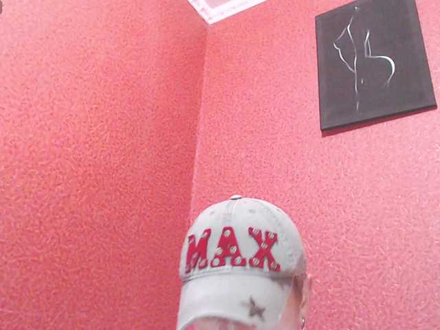 ToryXCristal's BongaCams show and profile