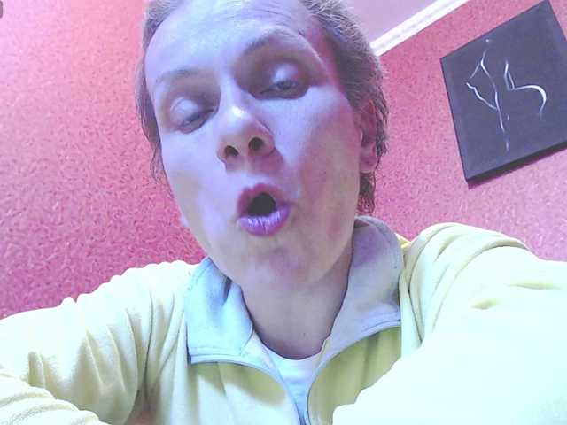 ToryXCristal's BongaCams show and profile