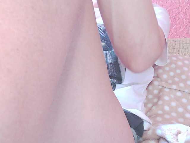 ToryXCristal's BongaCams show and profile