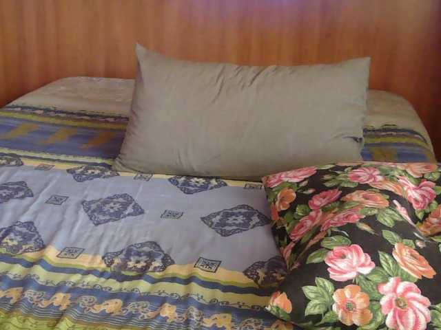 pussyboom11's BongaCams show and profile