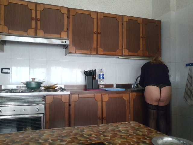 pussyboom11 from BongaCams is Freechat