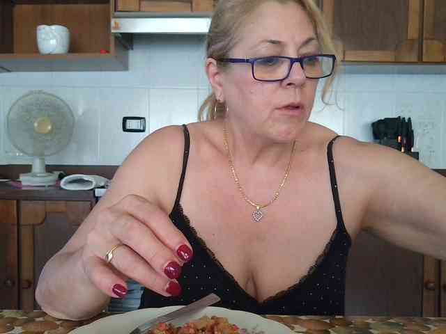 Mary_sweet webcam
