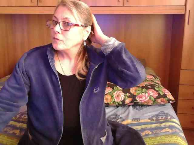 pussyboom11 Live Webcam on BongaCams