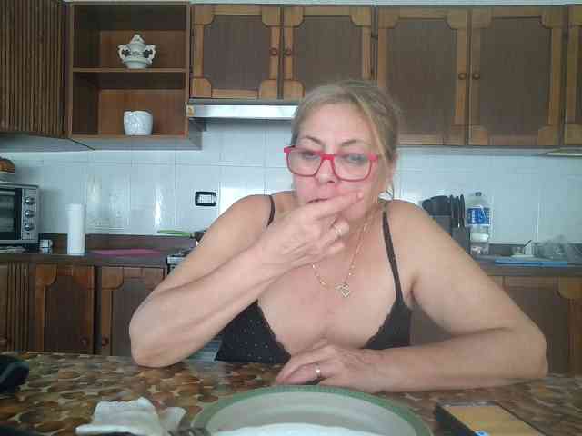 Mary_sweet webcam