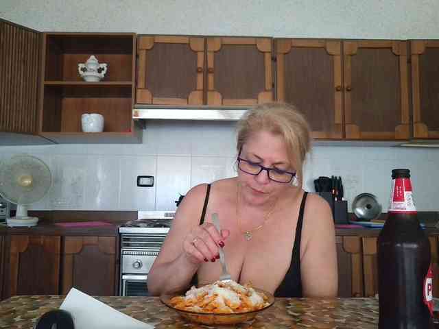 Mary_sweet webcam