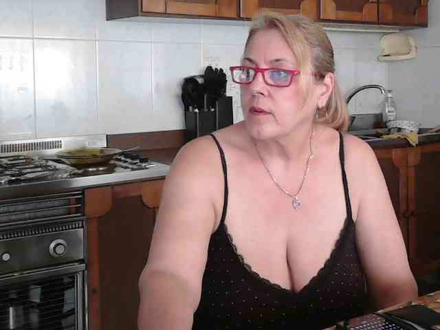 Mary_sweet webcam