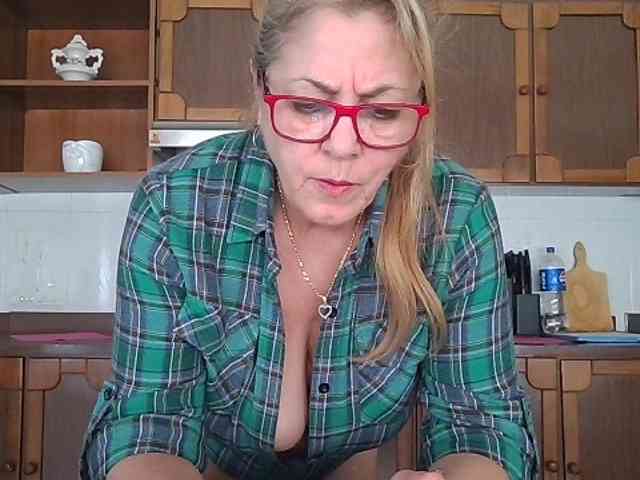 pussyboom11 pussyboom11