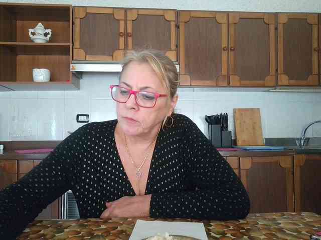 Mary_sweet webcam