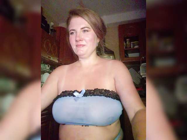  LizaCakes chat room