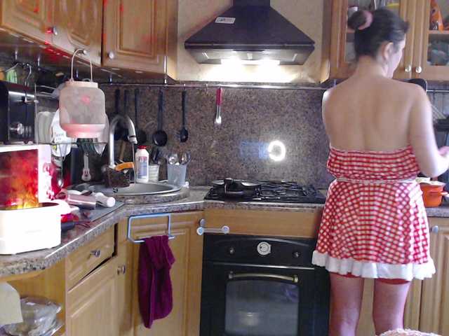 LizaCakes's BongaCams show and profile