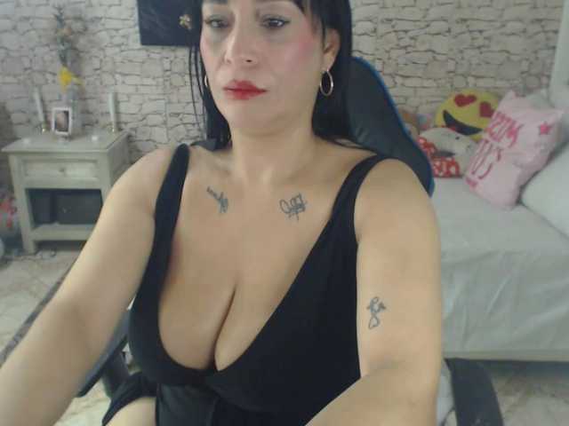 AlissonTyler's BongaCams show and profile