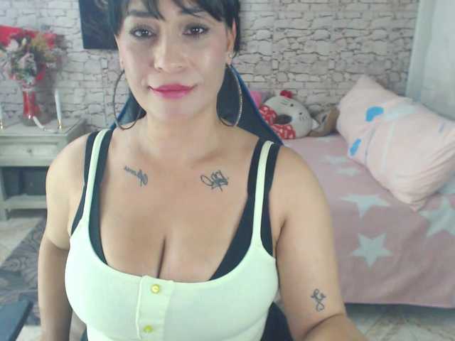 AlissonTyler's BongaCams show and profile