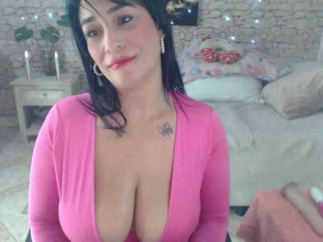 AlissonTyler webcam
