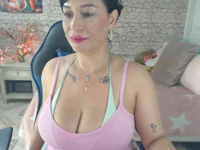 AlissonTyler AlissonTyler