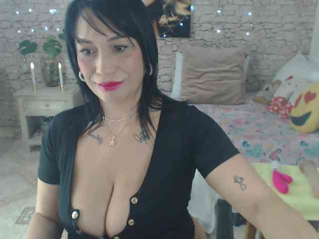 AlissonTyler webcam