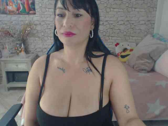 AlissonTyler AlissonTyler