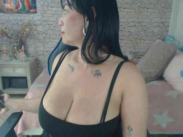 AlissonTyler AlissonTyler