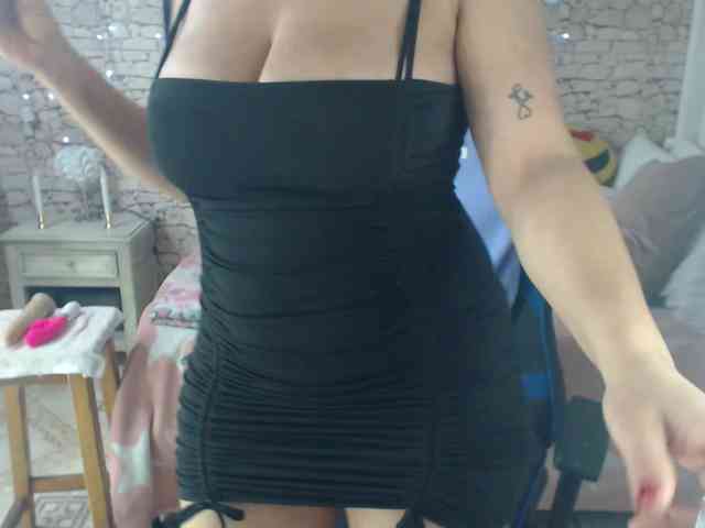 AlissonTyler webcam