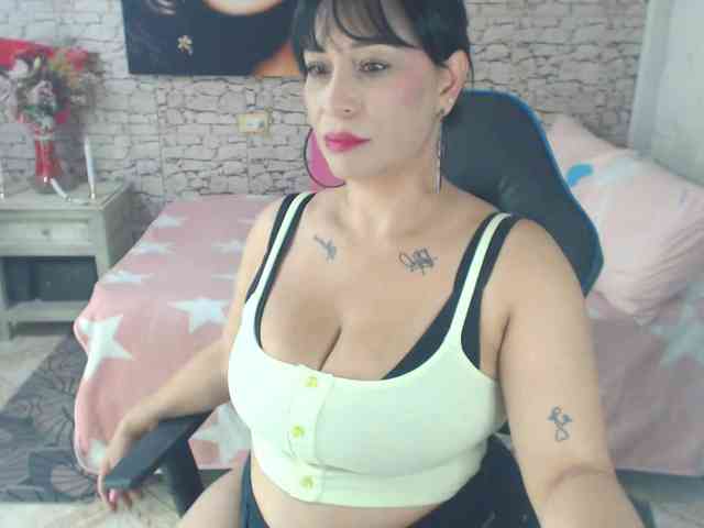 AlissonTyler AlissonTyler