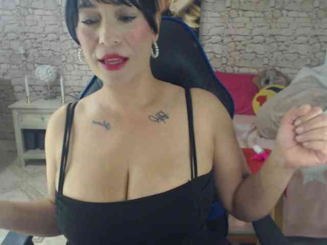 AlissonTyler webcam