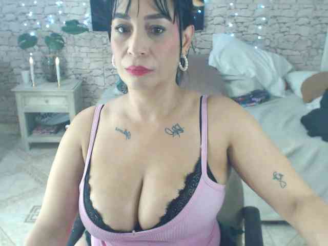 AlissonTyler webcam