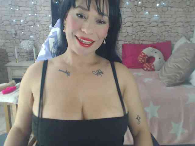AlissonTyler webcam