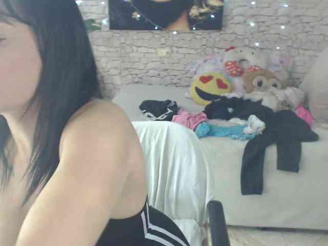 AlissonTyler webcam
