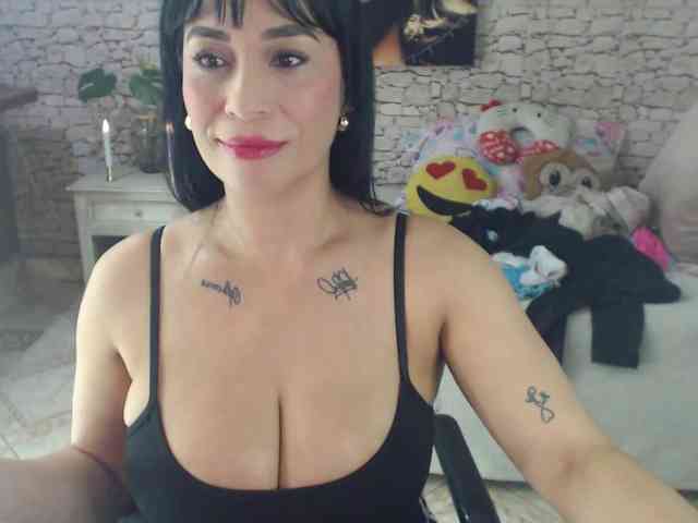 AlissonTyler webcam