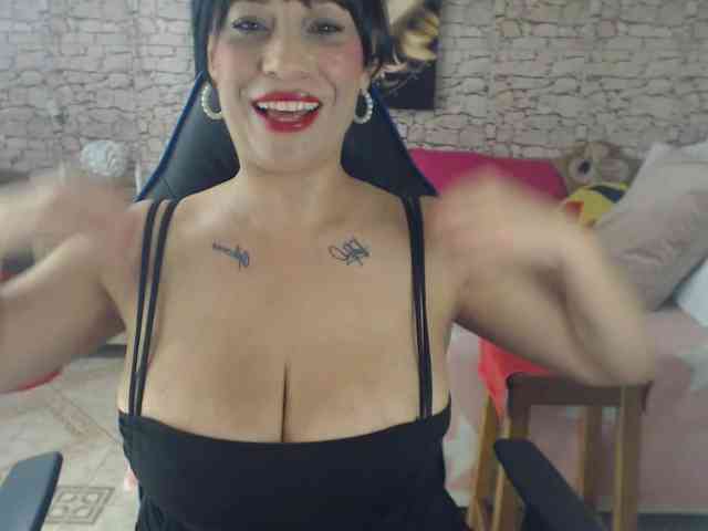 AlissonTyler webcam