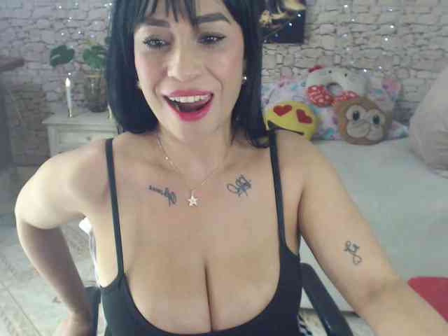 AlissonTyler webcam