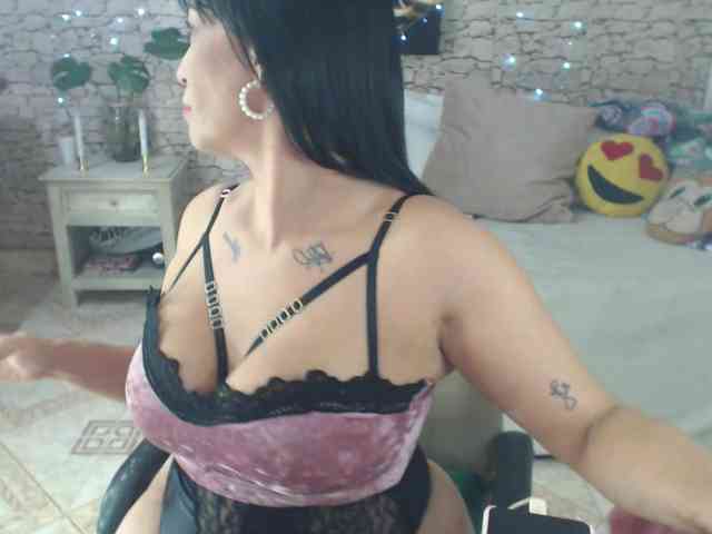 AlissonTyler webcam