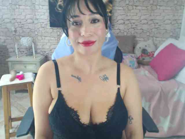AlissonTyler webcam