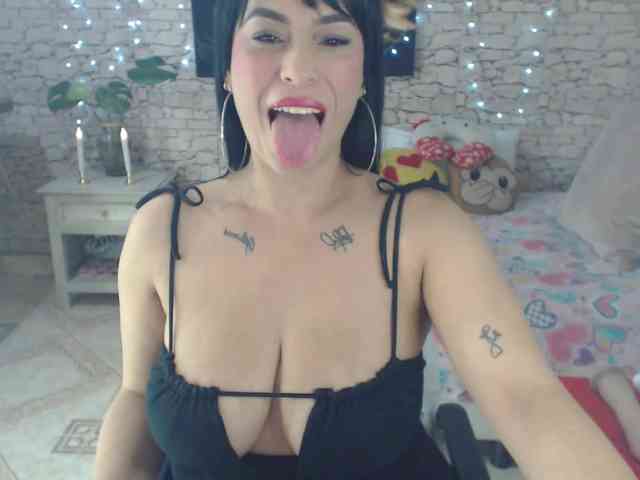 AlissonTyler webcam