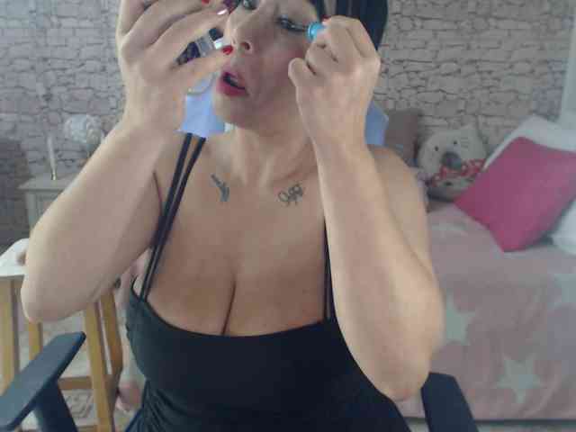 AlissonTyler webcam