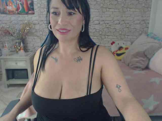 AlissonTyler AlissonTyler