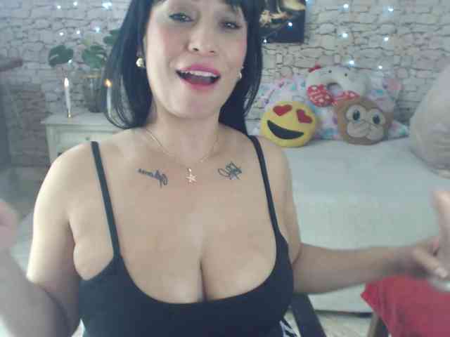 AlissonTyler webcam
