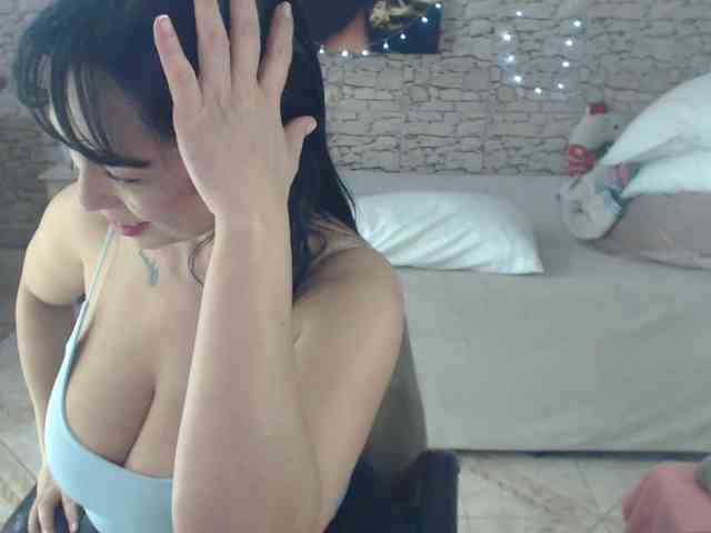AlissonTyler webcam
