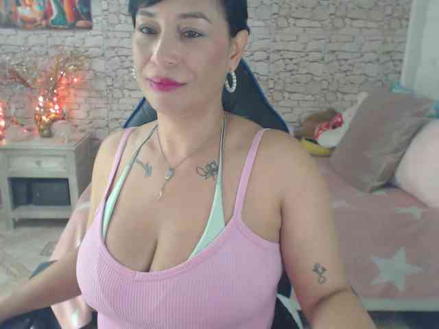 AlissonTyler AlissonTyler