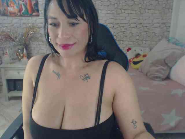 AlissonTyler AlissonTyler