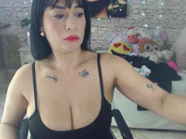 AlissonTyler webcam