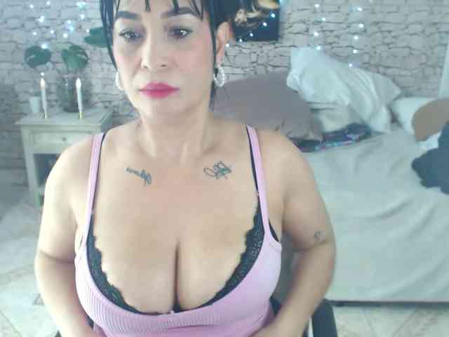AlissonTyler webcam