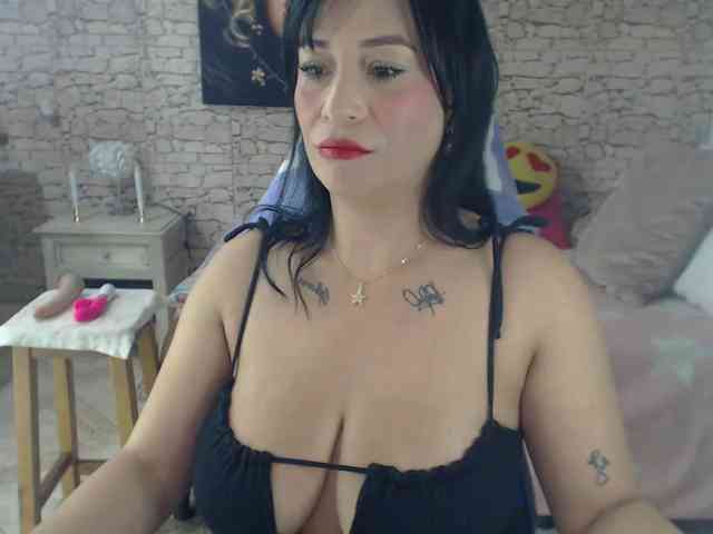 AlissonTyler webcam