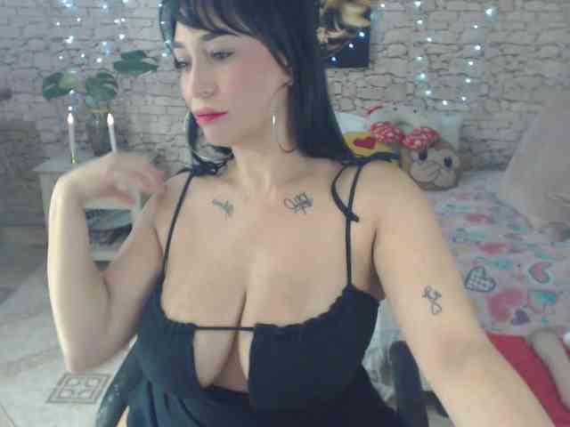AlissonTyler webcam