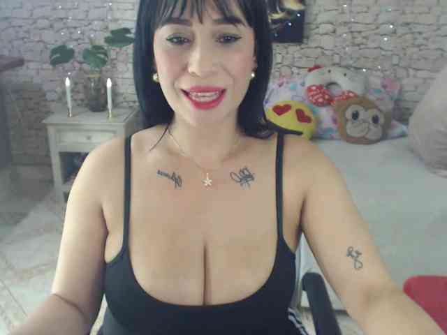 AlissonTyler webcam