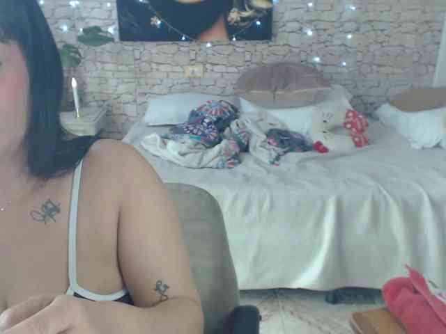 AlissonTyler webcam