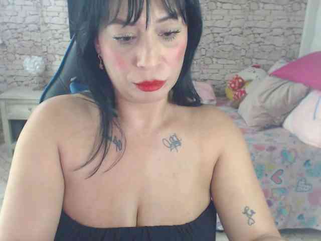 AlissonTyler AlissonTyler