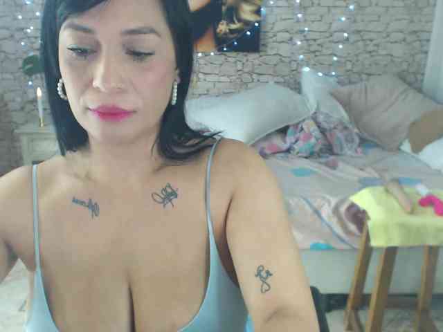AlissonTyler webcam